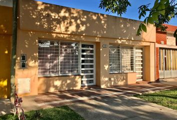 Casa en  San Lorenzo, Santa Fe