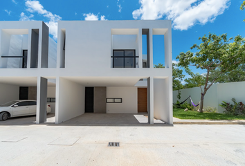 Casa en  Carretera Mérida - Tizimín, Cholul, Mérida, Yucatán, 97305, Mex