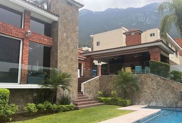 Casa en  Calle Monte Rosa 100, San Pedro Garza García, Nuevo León, 66235, Mex