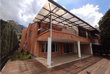 Casa en  Poblado, Medellín