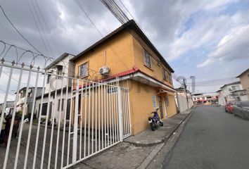 Casa en  Tarqui, Guayaquil