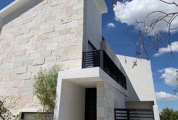 Casa en  Privada Valle De Gres, Acantha, Zibata, Condominio Ceiba, El Marqués, Querétaro, 76269, Mex