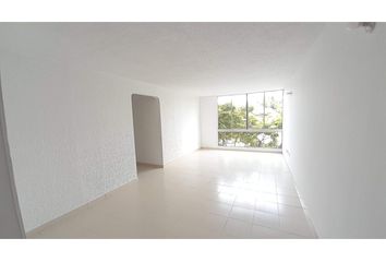 Apartamento en  Ciudad Los Álamos, Cali