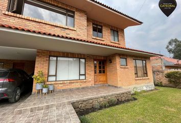 Casa en  Cuenca, Azuay