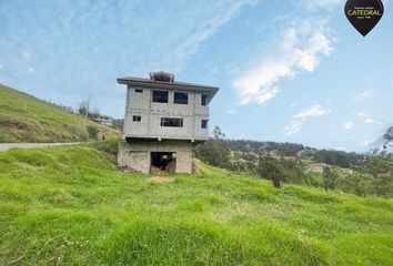 Terreno Comercial en  Valle, Cuenca