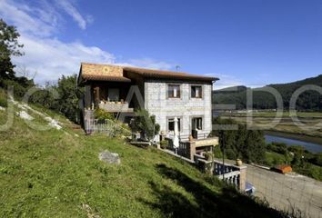 Chalet en  San Pantaleon De Aras, Cantabria