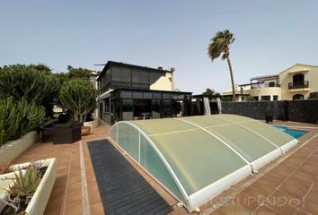 Chalet en  Costa Teguise, Palmas (las)