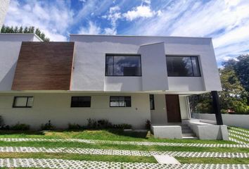 Casa en  Tumbaco, Quito