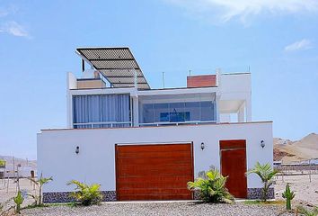 Casa en  Cerro Azul, Cañete