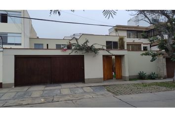 Casa en  Santiago De Surco, Lima