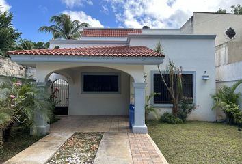 Casa en  Calle 36-a 319-323d, Benito Juárez Norte, Mérida, Yucatán, 97119, Mex