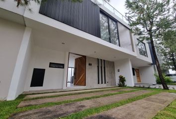 Casa en  Avenida Paseo De La Estrella, Zapopan, Jalisco, 45222, Mex