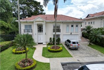 Casa en  Poblado, Medellín