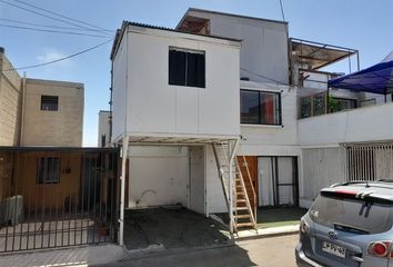 Casa en  Calle Santa Paula 3932-3936, Alto Hospicio, Iquique, Tarapacá, 1130000, Chl