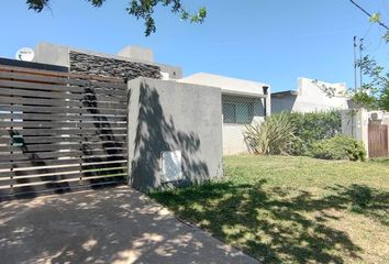 Casa en  Puerto Roldán, Roldán