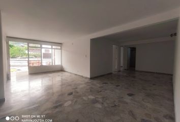 Apartamento en  El Peñón, Cali