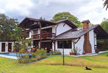 Casa en  Sur De Quito, Quito