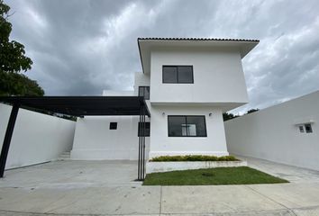 Casa en  Carretera A Vicente Guerrero 153, Tuxtla Gutiérrez, Chiapas, 29057, Mex