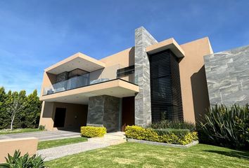 Casa en  Paseo De Los Claustros, El Campanario, Santiago De Querétaro, Querétaro, 76146, Mex