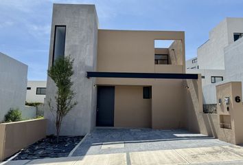 Casa en  Calle Huizache, Zibata, Zona Cactus, El Marqués, Querétaro, 76269, Mex