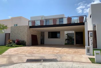 Casa en  Avenida Natura, Cholul, Mérida, Yucatán, 97305, Mex