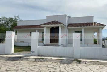 Casa en  Calle Sierra Madre 714, Ciudad De Allende, Allende, Nuevo León, 67350, Mex