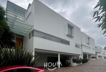 Casa en  Bosques De Las Lomas, Cuajimalpa De Morelos