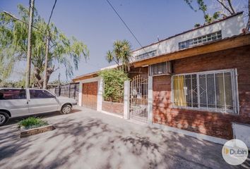 Casa en  El Ombú, Partido De Ezeiza