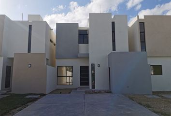 Casa en condominio en  Calle 20 109, Conkal, Yucatán, 97345, Mex