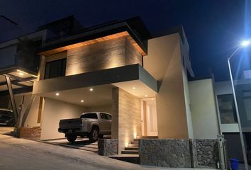 Casa en  Avenida Sierra Vista, San Luis Potosí, 78215, Mex