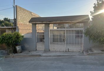 Casa en  Calle 12 De Octubre 8205-15019, Reacomodo Sánchez Taboada, Tijuana, Baja California, 22186, Mex