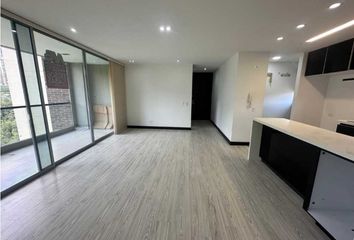 Apartamento en  Poblado, Medellín