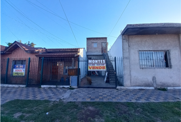 Casa en  Isidro Casanova, La Matanza