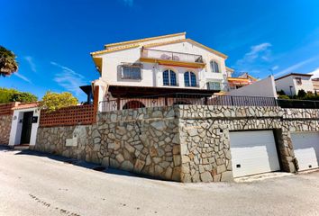 Chalet en  Huetor Vega, Granada Provincia