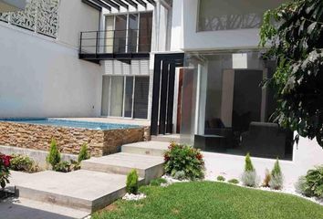 Casa en  Calle Xochicalco, Reforma, Cuernavaca, Morelos, 62260, Mex