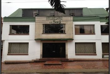 Casa en  Santa Teresita, Bogotá