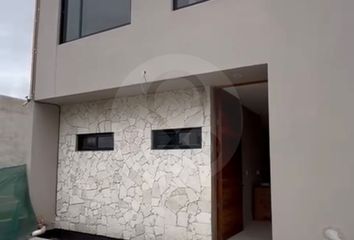 Casa en condominio en  Altozano El Nuevo Querétaro, Municipio De Querétaro