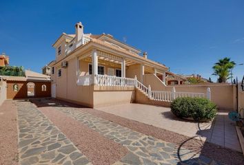 Chalet en  Distrito 1 - Centro - El Chaparral, Torrevieja