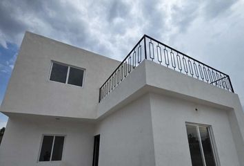 Casa en  Dogo's Sonora, Calle Pinos N 12, Arboledas, Guanajuato, 36259, Mex