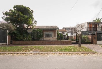 Casa en  Adrogué, Partido De Almirante Brown