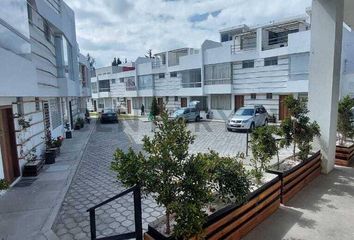 Casa en  Calderón, Quito