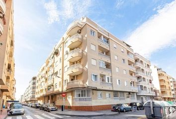 Apartamento en  Distrito 2 - Urbanizaciones - Los Naúfragos, Torrevieja