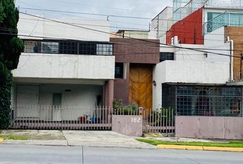 Casa en  Lomas De Tecamachalco Sección Bosques I Y Ii, Huixquilucan