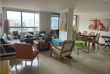 Apartamento en  Poblado, Medellín