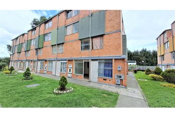 Casa en  El Pinar, Bogotá