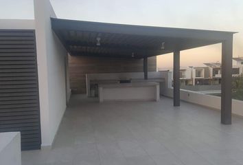 Casa en condominio en  Calle Montes Zagros, Mitras Poniente, García, Nuevo León, 66024, Mex