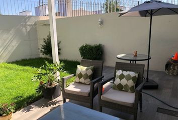 Casa en  Calle Hacienda José Julián Laguno 98-120, Las Teresas, Santiago De Querétaro, Querétaro, 76138, Mex