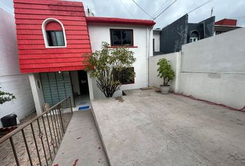 Casa en  Avenida Ahuehuetes 53, Lomas De San Mateo, Naucalpan De Juárez, Naucalpan De Juárez, México, 53200, Mex