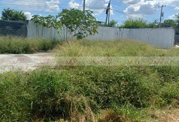 Lote de Terreno en  Calle Celia Chapa 221, Ciudad Benito Juárez, Juárez, Nuevo León, 67262, Mex