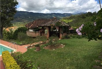 Villa-Quinta en  Tocolá, Dagua